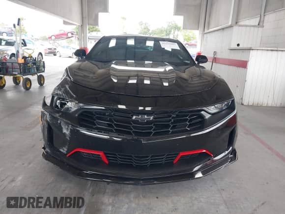 2022 Chevrolet Camaro 2LT z VIN 1G1FD1RS8N0108357, wystawiony jako IAAI lot #43224987 z przebiegiem 51 583 mil mil oraz . Historia ofert i sprzedaży dostępna na DreamBid. Obrazek 12.