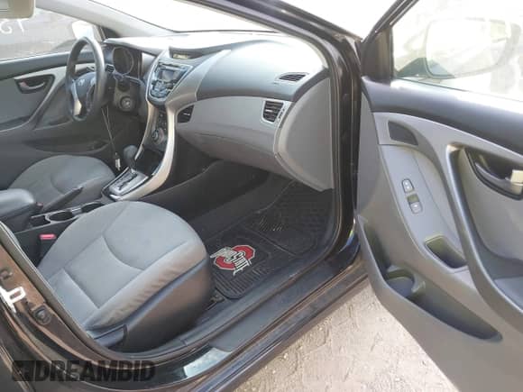 2013 Hyundai Elantra GLS с VIN 5NPDH4AEXDH312007, выставлен на аукционе IAAI как лот 43460276 с пробегом 197 852 миль миль и . История ставок и продаж доступна на DreamBid. Изображение 5.