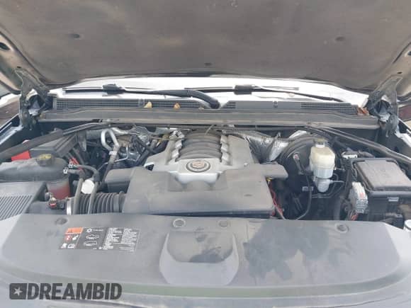 2015 Cadillac Escalade Luxury with VIN 1GYS3BKJ6FR187602, listed as a IAAI auction lot 42648552 with 164,759 mi miles and . Bid and sale history available at DreamBid. Image 10.