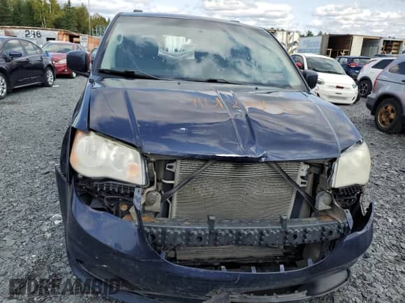 2012 Dodge Grand Caravan Crew with VIN 2C4RDGDG7CR285334, listed as a Copart auction lot 71012185 with Not provided miles and Salvage title. Bid and sale history available at DreamBid. Image 5.