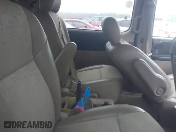 2005 Saturn Relay 3 with VIN 5GZDV23L75D209108, listed as a IAAI auction lot 42177295 with 235,081 mi miles and . Bid and sale history available at DreamBid. Image 8.