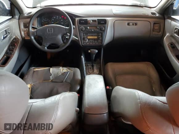 2002 Honda Accord EX with VIN 1HGCG16572A005650, listed as a Copart auction lot 84059515 with Not provided miles and Clean title. Bid and sale history available at DreamBid. Image 8.