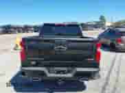 2022 Chevrolet Silverado 1500 RST z VIN 3GCUDEET8NG680920, wystawiony jako IAAI lot #41595611 z przebiegiem 43 457 mil mil oraz . Historia ofert i sprzedaży dostępna na DreamBid. Obrazek 15.