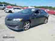 2014 Toyota Camry LE with VIN 4T1BF1FK8EU470357, listed as a IAAI auction lot 43228083 with 174,645 mi miles and . Bid and sale history available at DreamBid. Image 2.