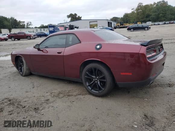 2018 Dodge Challenger SXT с VIN 2C3CDZAG3JH152891, выставлен на аукционе Copart как лот 85914005 с пробегом Не указан миль и Списание • Salvage title. История ставок и продаж доступна на DreamBid. Изображение 2.