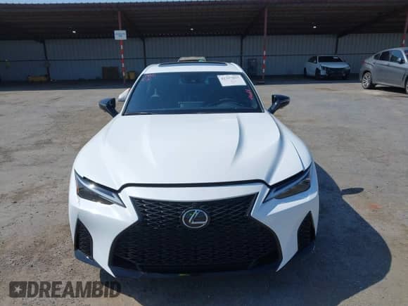 2024 Lexus IS 500 F Sport Performance z VIN JTHAP1D22R5006706, wystawiony jako IAAI lot #42397037 z przebiegiem 1 317 mil mil oraz . Historia ofert i sprzedaży dostępna na DreamBid. Obrazek 13.