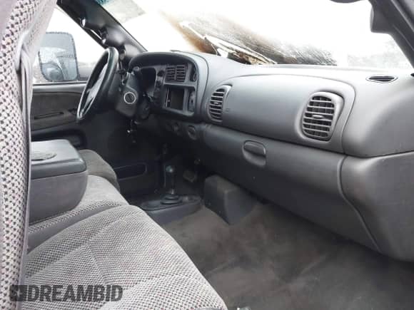 1998 Dodge 2500 with VIN 1B7KF2364WJ218786, listed as a IAAI auction lot 41477388 with Not provided miles and . Bid and sale history available at DreamBid. Image 5.