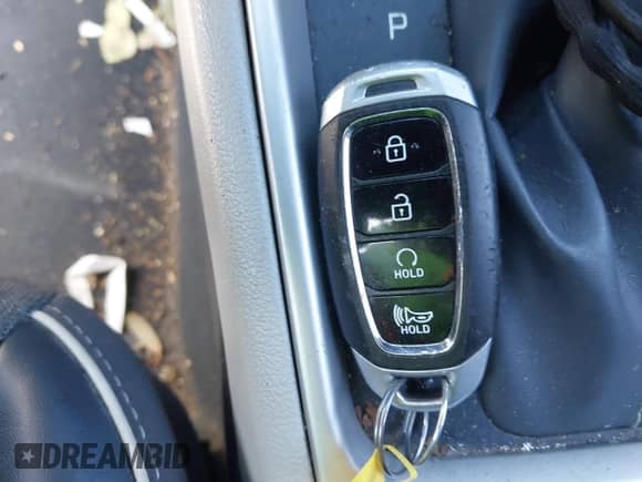 2021 Hyundai Venue SEL with VIN KMHRC8A37MU116330, listed as a IAAI auction lot 41790803 with 82,683 mi miles and . Bid and sale history available at DreamBid. Image 11.