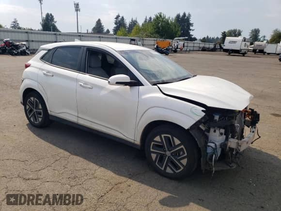 2023 Hyundai Kona SE with VIN KM8K23AG7PU174677, listed as a Copart auction lot 69480755 with 44,594 mi miles and Salvage title. Bid and sale history available at DreamBid. Image 4.