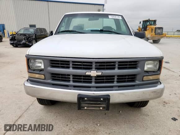 1997 Chevrolet Silverado 2500 с VIN 1GCGC24R2VE258752, выставлен на аукционе Copart как лот 70958145 с пробегом 160 460 миль миль и Списание • Salvage title. История ставок и продаж доступна на DreamBid. Изображение 5.