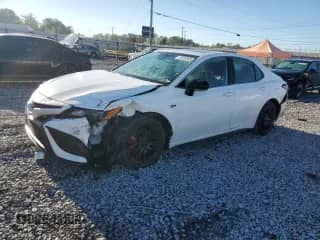 2023 Toyota Camry SE с VIN 4T1T11AK2PU153283, выставлен на аукционе Copart как лот 82600845 с пробегом 42 960 миль миль и Списание • Salvage title. История ставок и продаж доступна на DreamBid. Изображение 1.