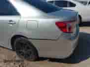 2014 Toyota Camry L с VIN 4T4BF1FK2ER440325, выставлен на аукционе IAAI как лот 43327460 с пробегом 126 798 миль миль и . История ставок и продаж доступна на DreamBid. Изображение 6.