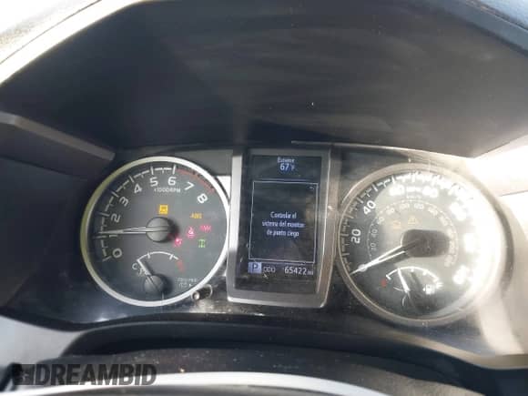 2021 Toyota Tacoma SR5 z VIN 3TMDZ5BN2MM108586, wystawiony jako IAAI lot #41604953 z przebiegiem 65 422 mil mil oraz . Historia ofert i sprzedaży dostępna na DreamBid. Obrazek 7.