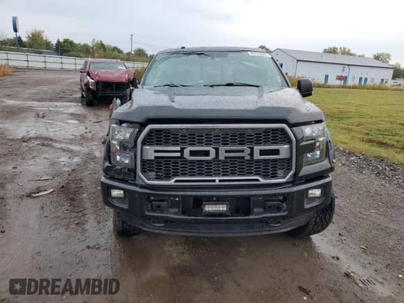 2016 Ford F-150 XLT с VIN 1FTEW1EF8GFD40477, выставлен на аукционе Copart как лот 83763065 с пробегом 207 078 миль миль и Списание • Salvage title. История ставок и продаж доступна на DreamBid. Изображение 5.