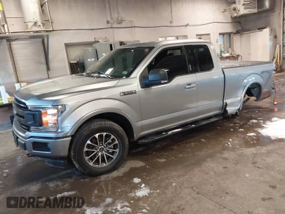 2020 Ford F-150 XL z VIN 1FTFX1E46LFC01751, wystawiony jako IAAI lot #41623387 z przebiegiem 77 609 mil mil oraz . Historia ofert i sprzedaży dostępna na DreamBid. Obrazek 21.