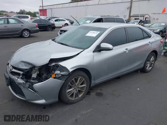 2017 Toyota Camry XLE z VIN 4T1BF1FKXHU754853, wystawiony jako IAAI lot #43148632 z przebiegiem 114 900 mil mil oraz . Historia ofert i sprzedaży dostępna na DreamBid. Obrazek 20.