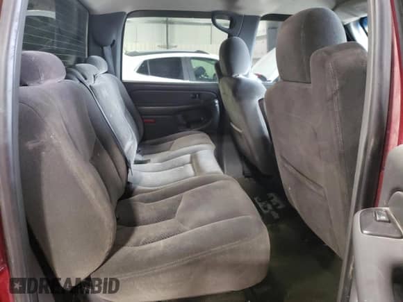 2006 Chevrolet Silverado 1500HD LT2 с VIN 1GCGK13U16F224672, выставлен на аукционе Copart как лот 63972664 с пробегом 177 145 миль миль и Списание • Salvage title. История ставок и продаж доступна на DreamBid. Изображение 10.