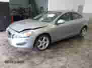 2013 Volvo S60 T5 с VIN YV1612FHXD2181306, выставлен на аукционе IAAI как лот 41726747 с пробегом 116 836 миль миль и . История ставок и продаж доступна на DreamBid. Изображение 18.