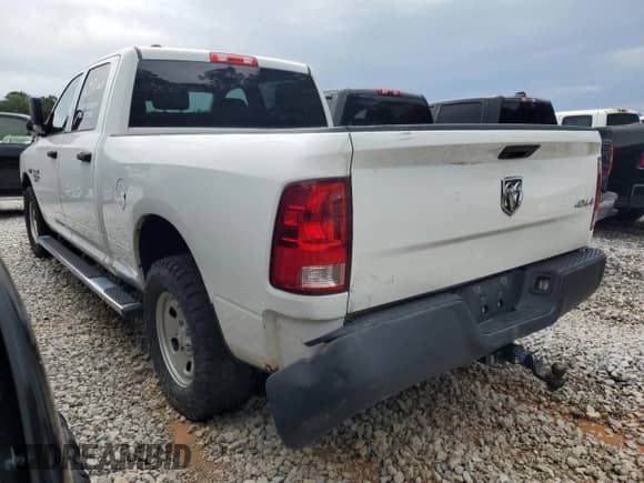 2019 Ram 1500 Tradesman z VIN 1C6RR7ST0KS710902, wystawiony jako Copart lot #55666445 z przebiegiem 154 073 mil mil oraz Czysty tytuł • Clean title. Historia ofert i sprzedaży dostępna na DreamBid. Obrazek 2.