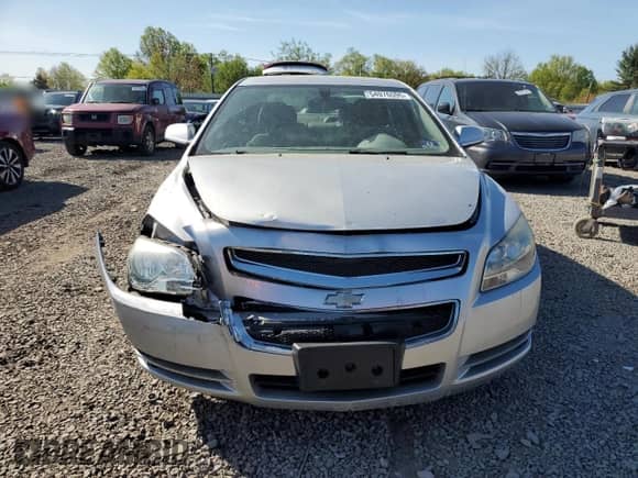 2010 Chevrolet Malibu 1LT с VIN 1G1ZC5EB2AF108858, выставлен на аукционе Copart как лот 54976595 с пробегом 84 075 миль миль и Списание • Salvage title. История ставок и продаж доступна на DreamBid. Изображение 5.