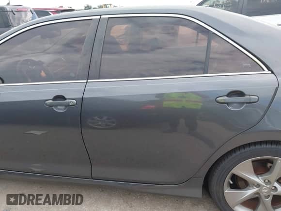 2012 Toyota Camry SE with VIN 4T1BK1FK5CU008542, listed as a IAAI auction lot 43322044 with 201,334 mi miles and . Bid and sale history available at DreamBid. Image 14.