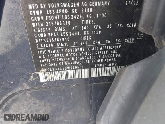 2013 Volkswagen Tiguan SE z VIN WVGAV3AX1DW560501, wystawiony jako IAAI lot #42287579 z przebiegiem 180 367 mil mil oraz . Historia ofert i sprzedaży dostępna na DreamBid. Obrazek 9.