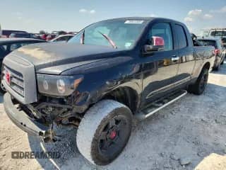2007 Toyota Tundra Limited z VIN 5TFBV58167X006679, wystawiony jako Copart lot #70941305 z przebiegiem Nie podano mil oraz Czysty tytuł • Clean title. Historia ofert i sprzedaży dostępna na DreamBid. Obrazek 1.