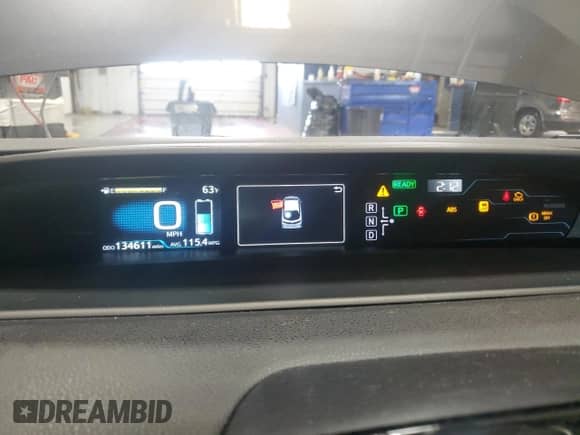 2018 Toyota Prius Plus with VIN JTDKARFP0J3094010, listed as a Copart auction lot 82364905 with 134,611 mi miles and Salvage title. Bid and sale history available at DreamBid. Image 9.