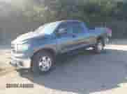 2010 Toyota Tundra с VIN 5TFUY5F11AX132216, выставлен на аукционе IAAI как лот 43069315 с пробегом 167 833 миль миль и . История ставок и продаж доступна на DreamBid. Изображение 18.