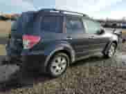 2011 Subaru Forester X Limited z VIN JF2SHBFC8BH762271, wystawiony jako Copart lot #49983265 z przebiegiem 131 908 mil mil oraz Szkoda całkowita • Salvage title. Historia ofert i sprzedaży dostępna na DreamBid. Obrazek 3.