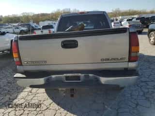 2002 Chevrolet Silverado 1500HD LS с VIN 1GCGK13U12F190405, выставлен на аукционе Copart как лот 76357864 с пробегом Не указан миль и Списание • Salvage title. История ставок и продаж доступна на DreamBid. Изображение 6.