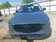 2023 Mazda CX-5 S Carbon Edition z VIN JM3KFBCM9P0211734, wystawiony jako IAAI lot #42439734 z przebiegiem 22 886 mil mil oraz . Historia ofert i sprzedaży dostępna na DreamBid. Obrazek 12.