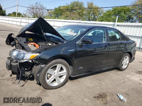 2014 Toyota Camry LE with VIN 4T1BD1FK6EU123065, listed as a Copart auction lot 81122495 with 113,297 mi miles and Salvage title. Bid and sale history available at DreamBid. Image 1.