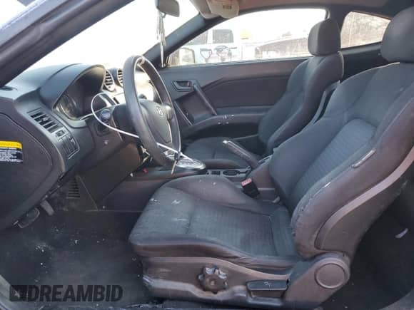 2008 Hyundai Tiburon GS с VIN KMHHM66D38U264513, выставлен на аукционе Copart как лот 42861755 с пробегом 187 895 миль миль и Списание • Salvage title. История ставок и продаж доступна на DreamBid. Изображение 7.