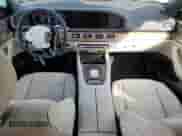 2025 Mercedes-Benz GLS 450 z VIN 4JGFF5KE1SB273109, wystawiony jako Copart lot #53634595 z przebiegiem 1 057 mil mil oraz Szkoda całkowita • Salvage title. Historia ofert i sprzedaży dostępna na DreamBid. Obrazek 8.