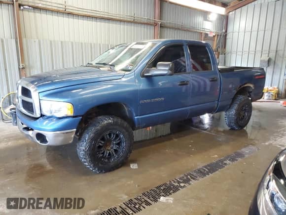 2004 Dodge 2500 SLT with VIN 3D7KU28C24G249897, listed as a Copart auction lot 64485135 with 178,800 mi miles and Salvage title. Bid and sale history available at DreamBid. Image 1.