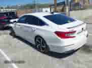 2022 Honda Accord Sport z VIN 1HGCV2F38NA015327, wystawiony jako IAAI lot #43271034 z przebiegiem Nie podano mil oraz . Historia ofert i sprzedaży dostępna na DreamBid. Obrazek 3.