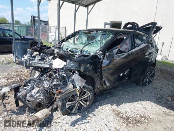 2021 Mitsubishi Outlander ES z VIN JA4APUAU5MU001887, wystawiony jako IAAI lot #39914705 z przebiegiem Nie podano mil oraz . Historia ofert i sprzedaży dostępna na DreamBid. Obrazek 2.