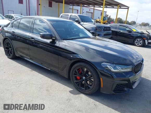 2022 BMW 5 Series 540i с VIN WBA53BJ04NCH73244, выставлен на аукционе IAAI как лот 42440862 с пробегом 31 852 миль миль и . История ставок и продаж доступна на DreamBid. Изображение 1.