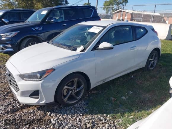 2019 Hyundai Veloster 2.0 с VIN KMHTG6AF5KU017866, выставлен на аукционе IAAI как лот 43372206 с пробегом 116 701 миль миль и . История ставок и продаж доступна на DreamBid. Изображение 2.