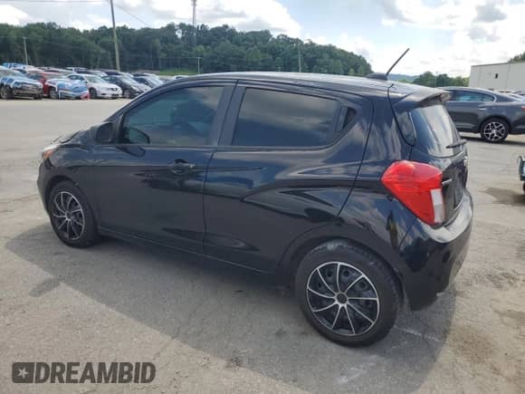 2019 Chevrolet Spark LS с VIN KL8CB6SA2KC700998, выставлен на аукционе Copart как лот 62890425 с пробегом 100 327 миль миль и Списание • Salvage title. История ставок и продаж доступна на DreamBid. Изображение 2.