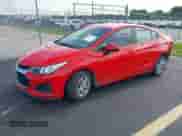 2019 Chevrolet Cruze LS с VIN 1G1BC5SM8K7130656, выставлен на аукционе IAAI как лот 42846368 с пробегом 147 575 миль миль и . История ставок и продаж доступна на DreamBid. Изображение 2.