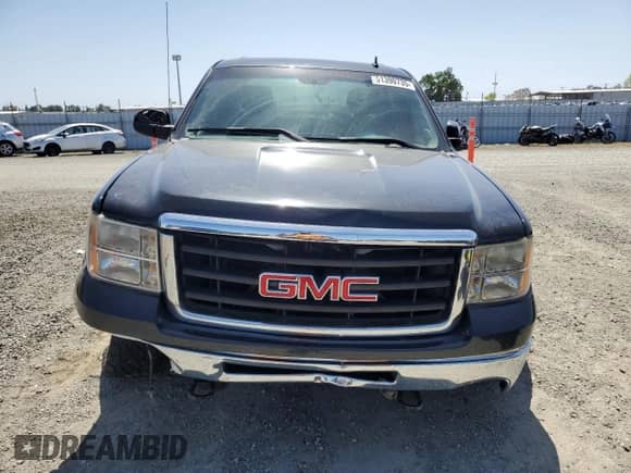 2010 GMC Sierra 1500 SLT с VIN 3GTRKWE32AG124145, выставлен на аукционе Copart как лот 51390735 с пробегом 119 741 миль миль и Списание • Salvage title. История ставок и продаж доступна на DreamBid. Изображение 5.