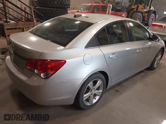 2015 Chevrolet Cruze LT with VIN 1G1PE5SB9F7159247, listed as a IAAI auction lot 42701023 with 118,698 mi miles and . Bid and sale history available at DreamBid. Image 4.