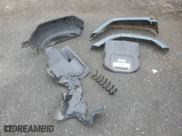 2014 Jeep Wrangler Rubicon with VIN 1C4BJWCG9EL144749, listed as a Copart auction lot 57022735 with 160,529 mi miles and Salvage title. Bid and sale history available at DreamBid. Image 13.