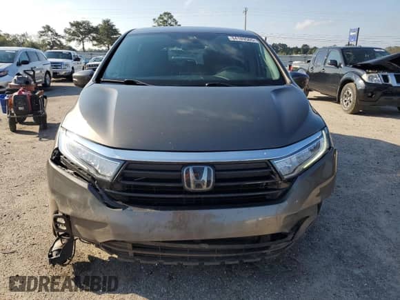 2021 Honda Odyssey EX z VIN 5FNRL6H58MB036981, wystawiony jako Copart lot #84189565 z przebiegiem 99 539 mil mil oraz Szkoda całkowita • Salvage title. Historia ofert i sprzedaży dostępna na DreamBid. Obrazek 5.