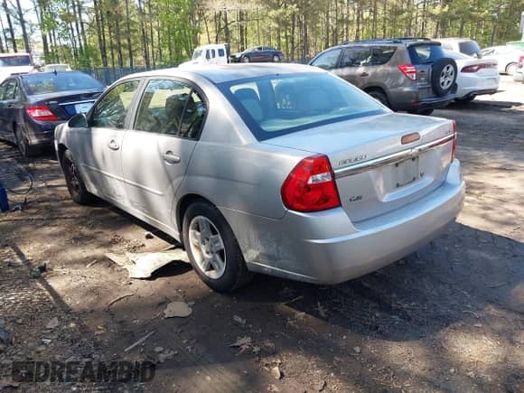 2008 Chevrolet Malibu Classic LT с VIN 1G1ZT58N28F148972, выставлен на аукционе IAAI как лот 42010182 с пробегом 218 770 миль миль и . История ставок и продаж доступна на DreamBid. Изображение 3.