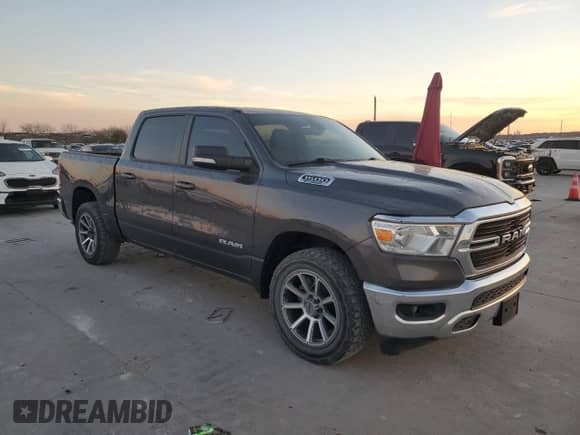 2021 Ram 1500 Big Horn with VIN 1C6RREFG4MN802016, listed as a Copart auction lot 42042405 with 115,590 mi miles and Clean title. Bid and sale history available at DreamBid. Image 4.