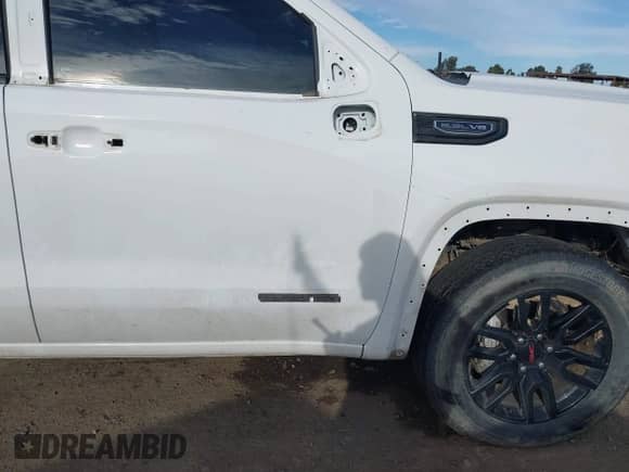 2021 GMC Sierra 1500 Elevation с VIN 3GTP8CED6MG135215, выставлен на аукционе IAAI как лот 41658120 с пробегом 76 809 миль миль и . История ставок и продаж доступна на DreamBid. Изображение 20.