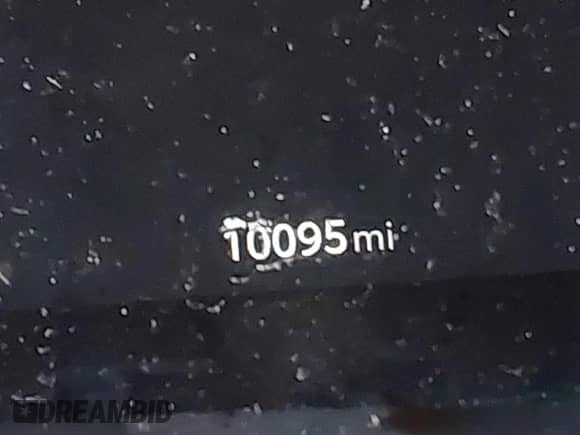 2024 Toyota Tacoma SR5 with VIN 3TMLB5JN3RM028853, listed as a IAAI auction lot 40990601 with 10,095 mi miles and . Bid and sale history available at DreamBid. Image 7.